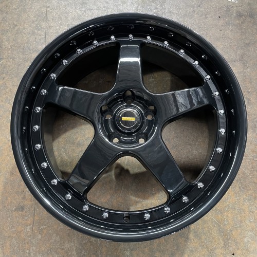 SSW V5 Black