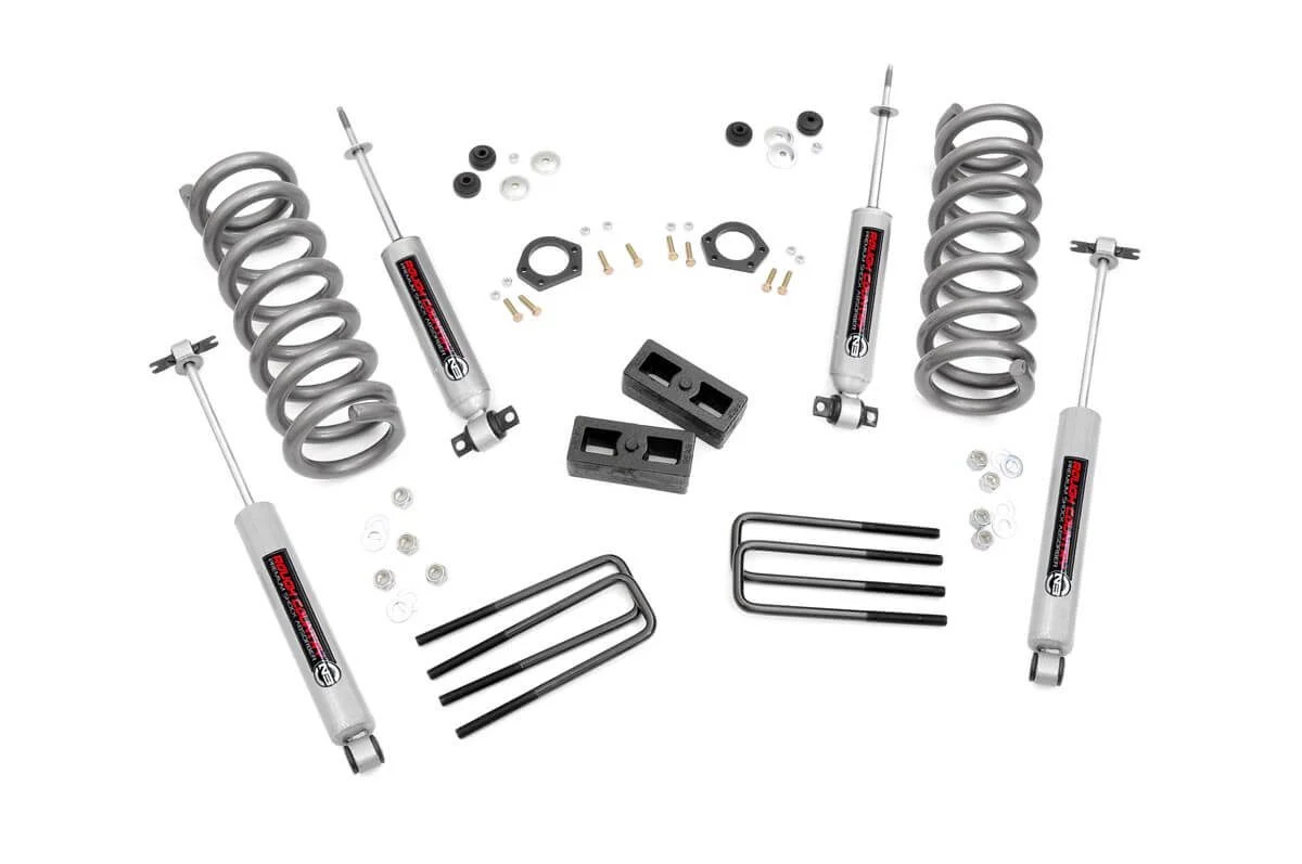 Rough Country 2 Inch Lift Kit Chevy C1500, K1500 Truck & SUV 2WD (1988-1999)
